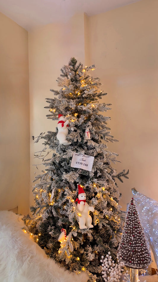 Crystal Dream- 2.40 m tree + 20 ornaments