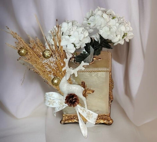 Decorative centerpiece