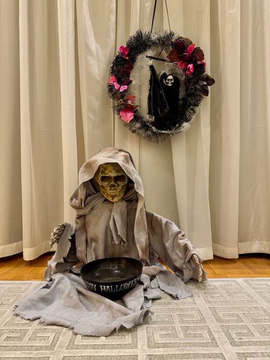 Halloween skulls and wreath bundle