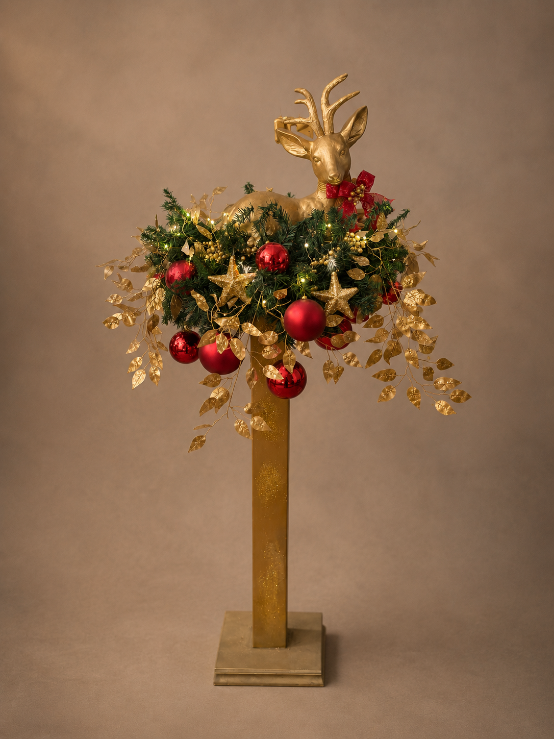 Golden Reindeer Christmas Stand
