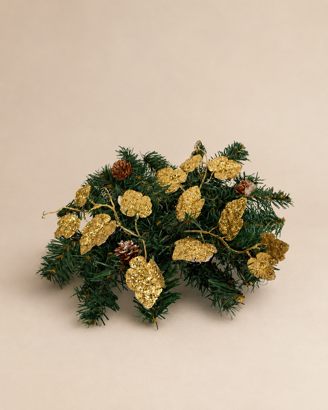 Golden Leaf Christmas Centerpiece