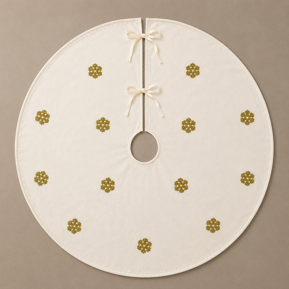 White Snowflake Tree Skirt