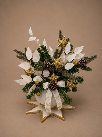 Gold Star Christmas Arrangement