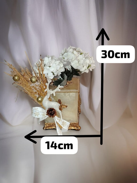 Decorative centerpiece