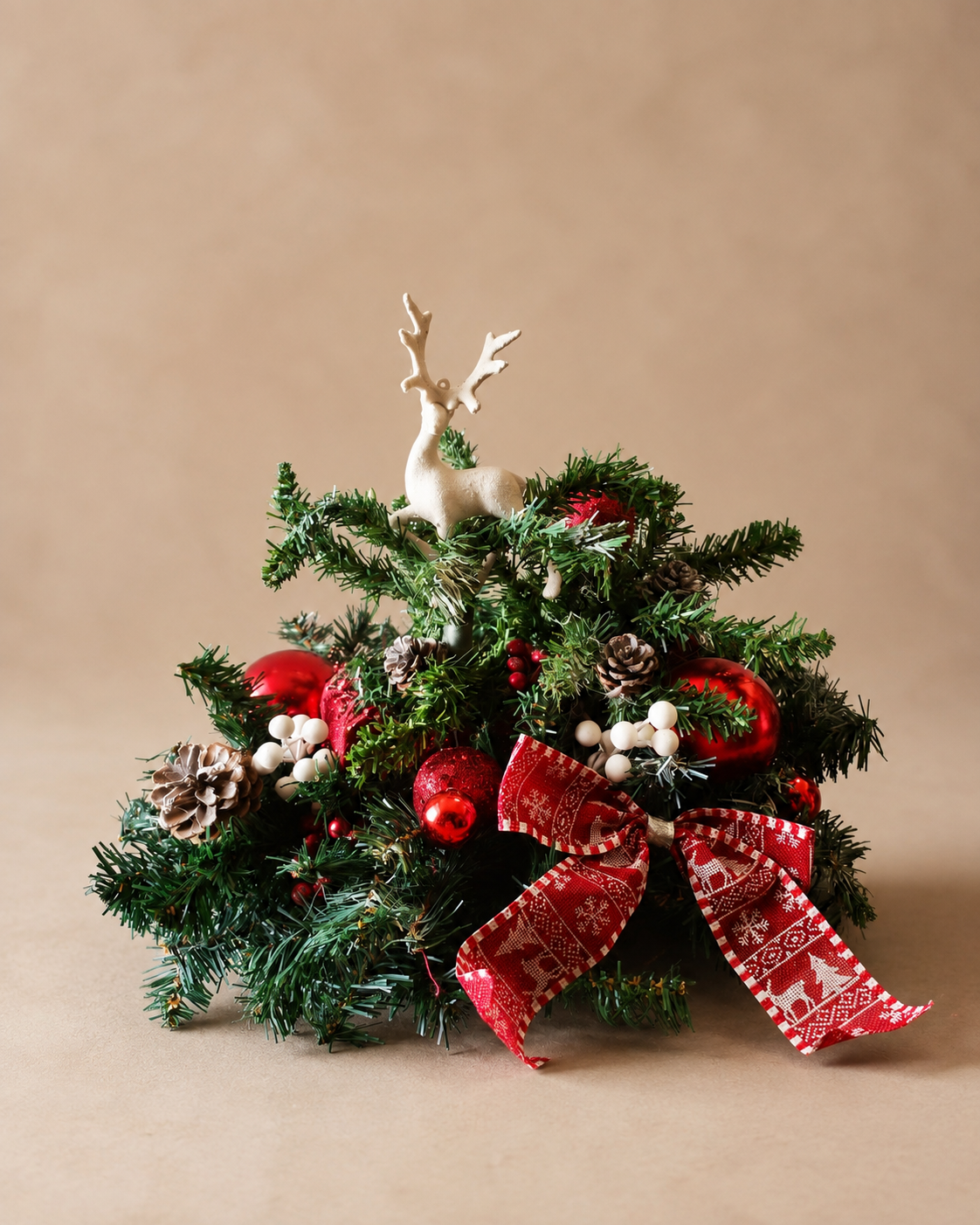 Reindeer Christmas Centerpiece