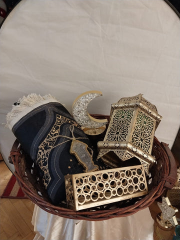 Luxury Ramadan Gift Basket
