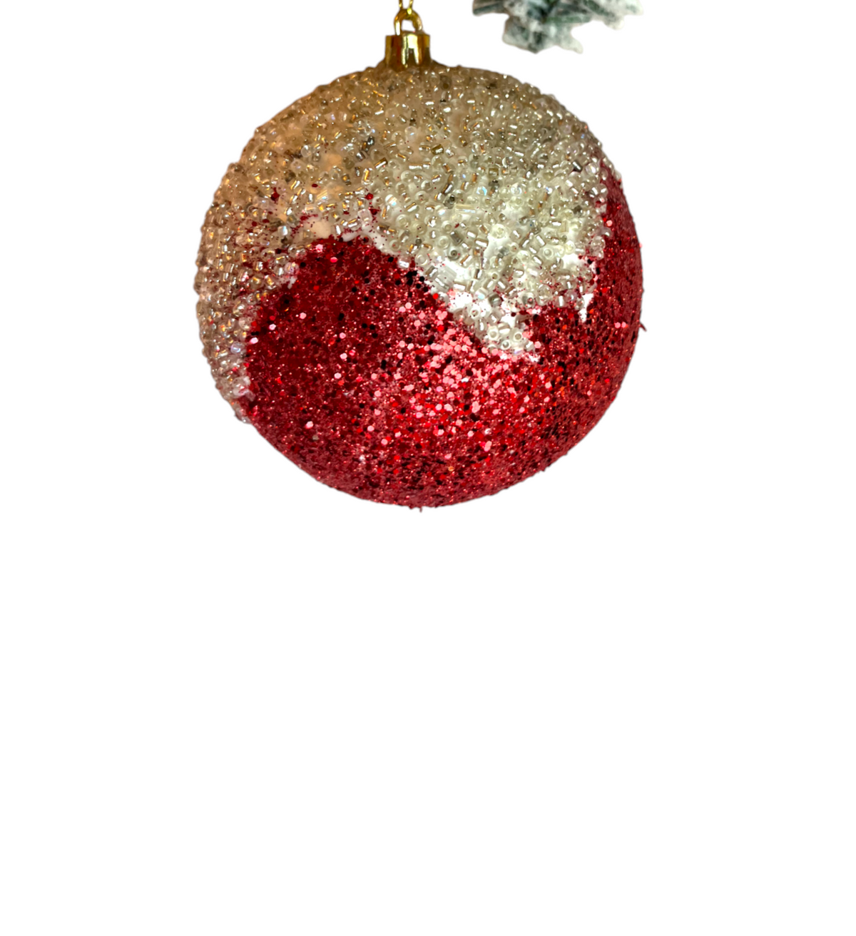 WHITE CLOVES BEADS AND RED GLITTER BALL