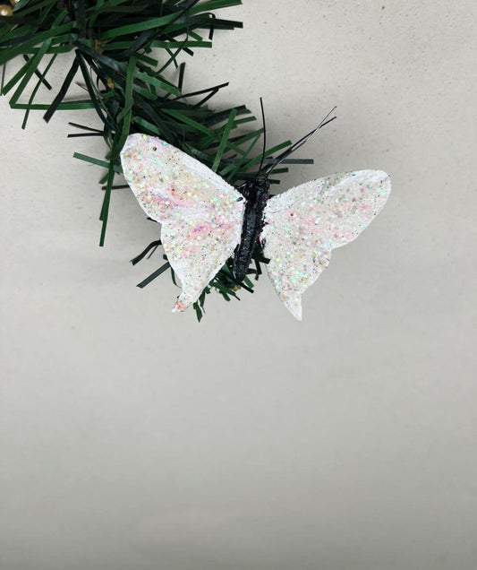 CHRISTSAM ORNAMENTES