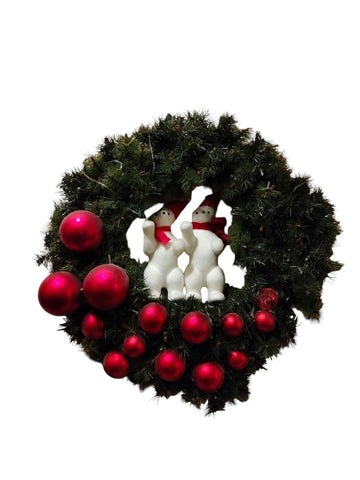 Wreath with ornaments & bears