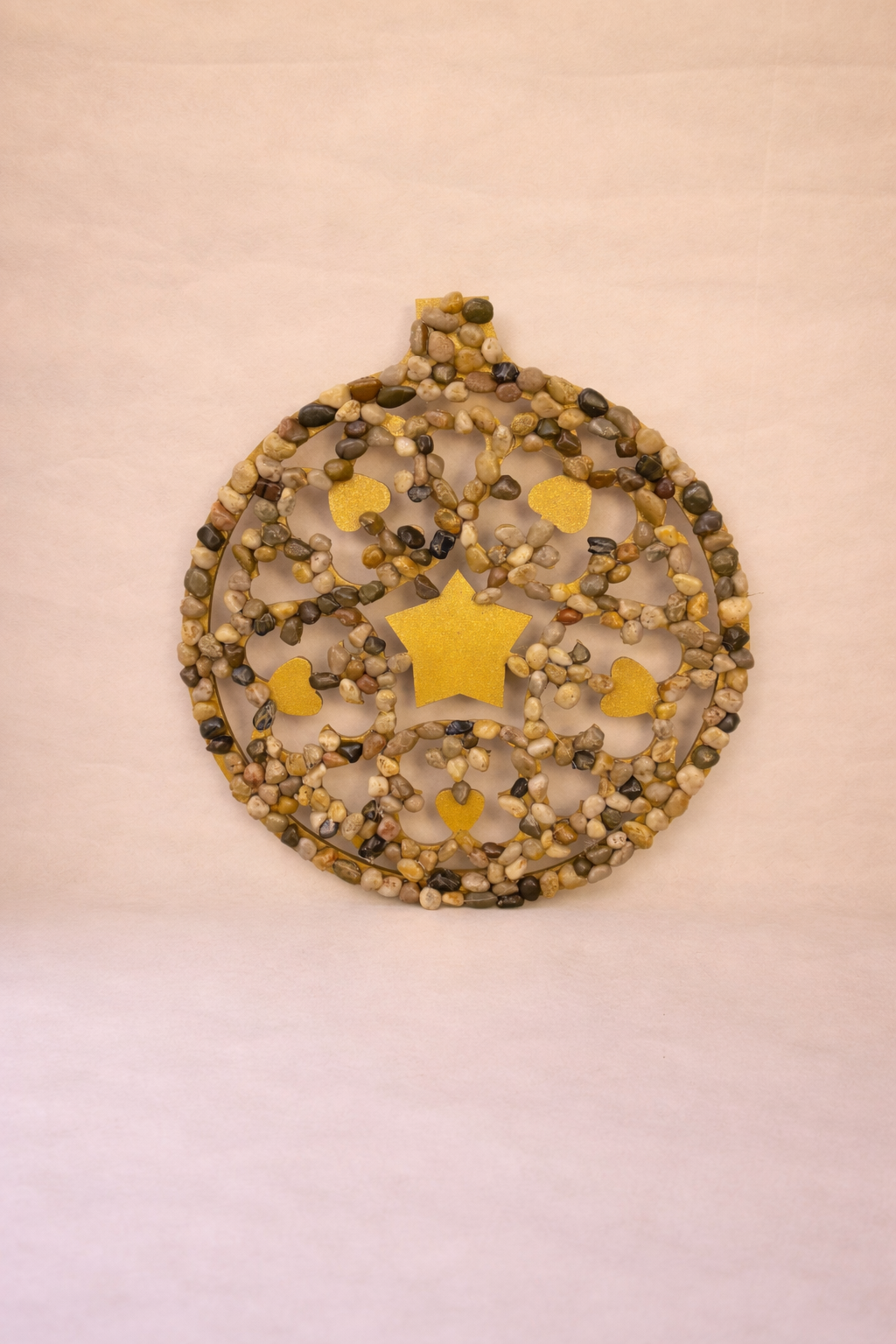 Pebble Star Wall Décor