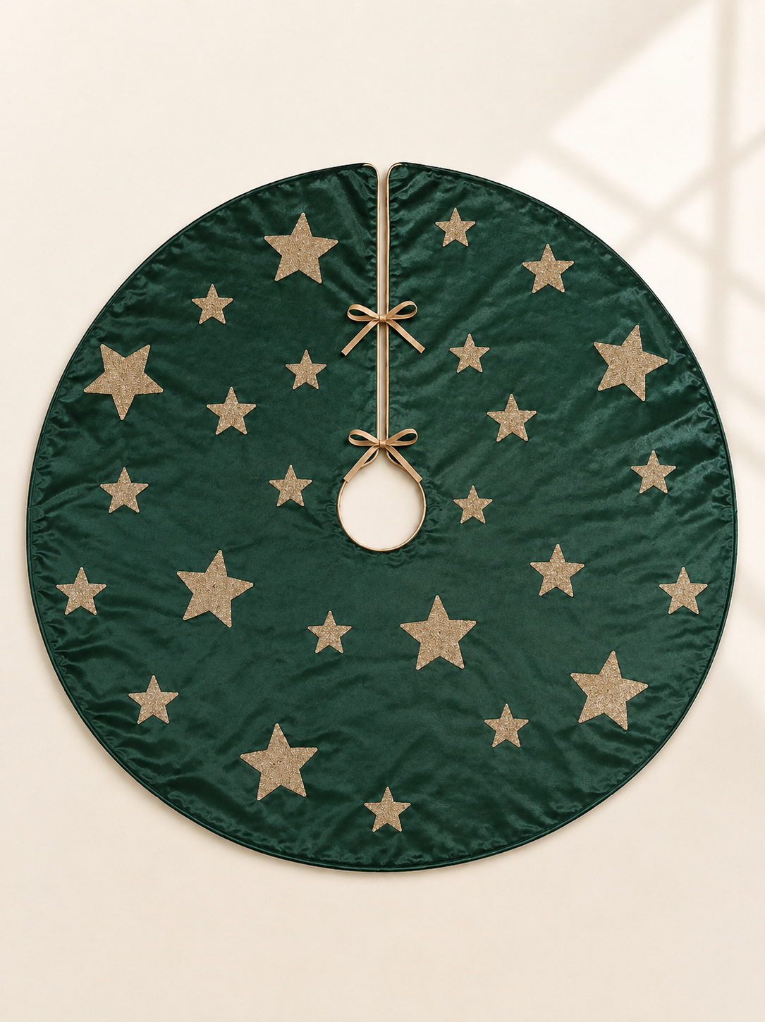 Green & Gold Star Christmas Tree Skirt