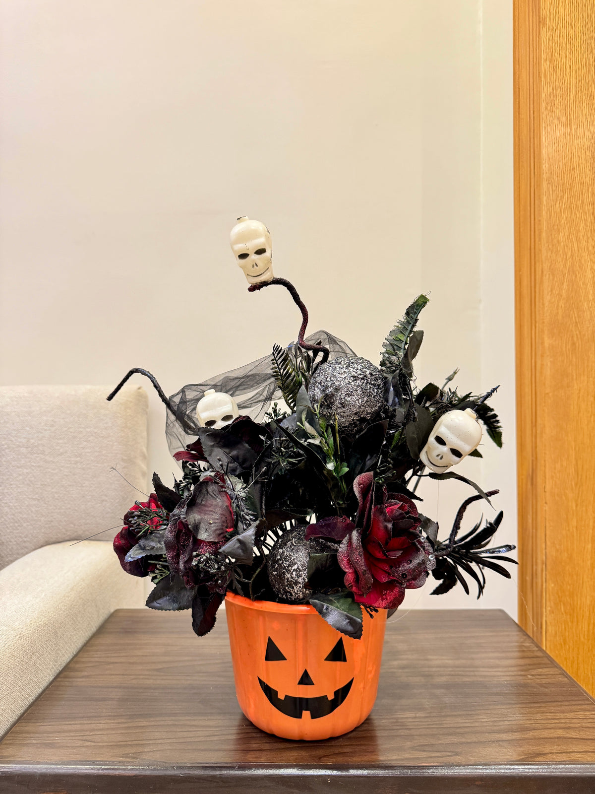 Halloween centrepiece