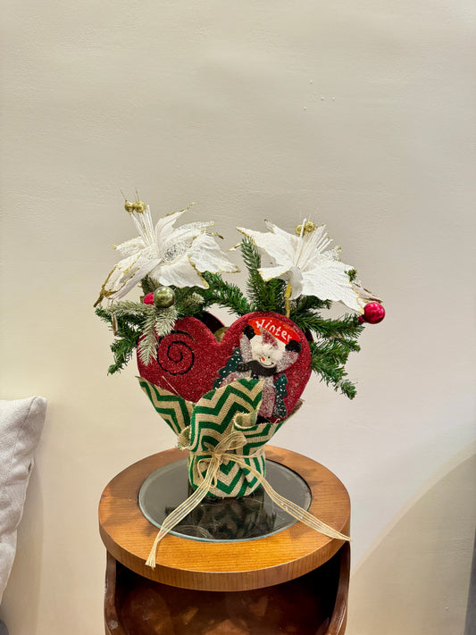 Christmas flower centrepiece