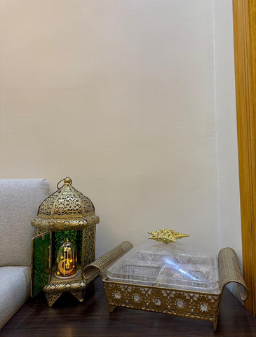 Golden Lantern  & Treat Box