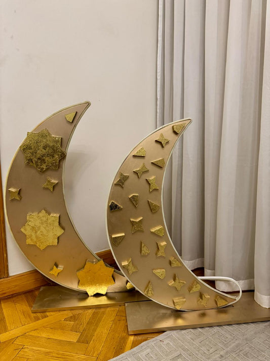 Gold Star Crescent Floor Décor