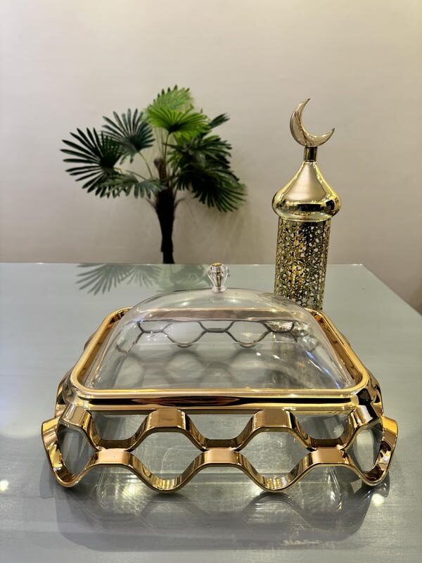 Gold crescent lantern with plexi gold tray