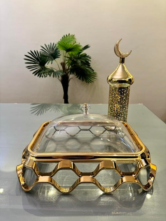 Gold crescent lantern with plexi gold tray