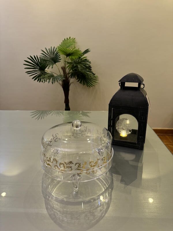Black lantern with plexi transparent tray