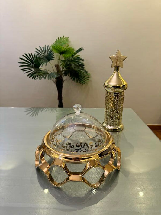 Gold star lantern with plexi gold tray