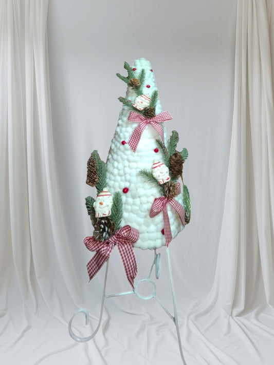Rustic White Yarn Christmas Tree Decor