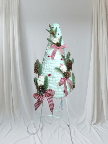 Rustic White Yarn Christmas Tree Decor