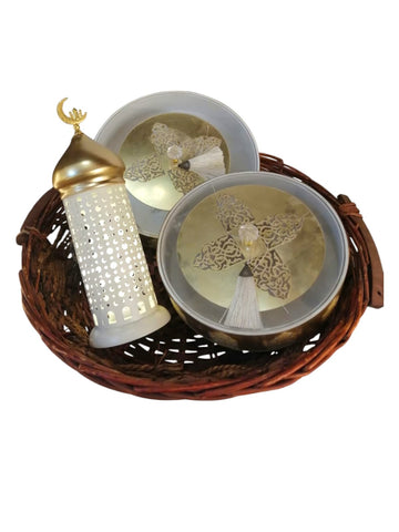 Lantern & Serving Trays Basket